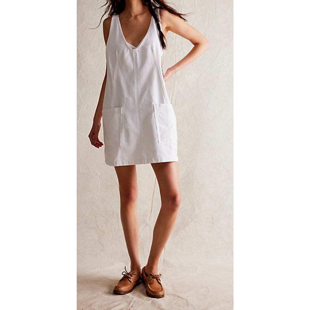 FREE PEOPLE WE THE FREE WHITE HIGH ROLLER DENIM OVERALL SKIRTALL MINI DRESS SZ M